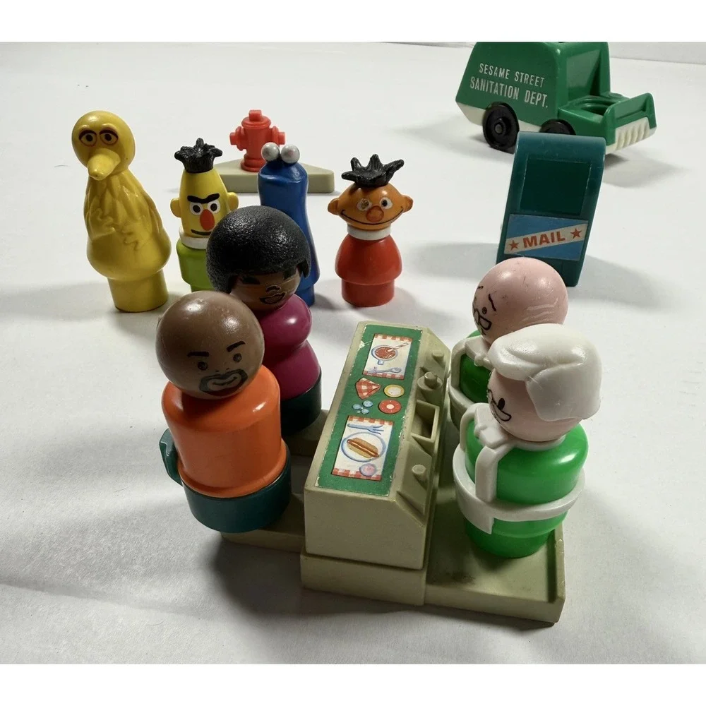 12 Piece Vintage Fisher Price Little People Sesame Street Figures Toys 1970s